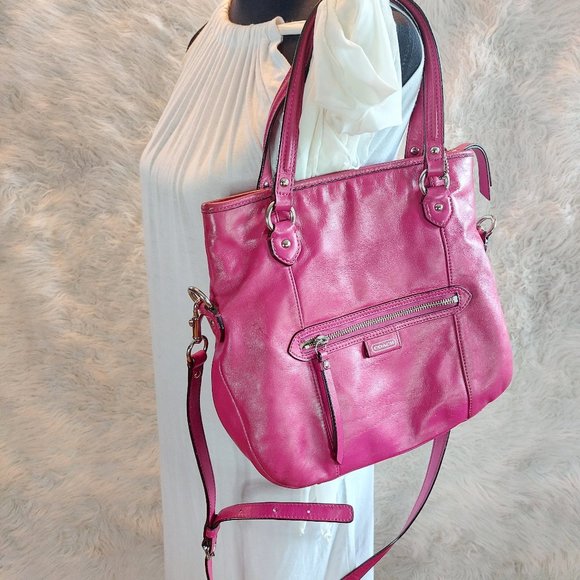 Coach F23901 Pink Daisy Leather Mia Leather Crossbody Bag - Picture 1 of 15